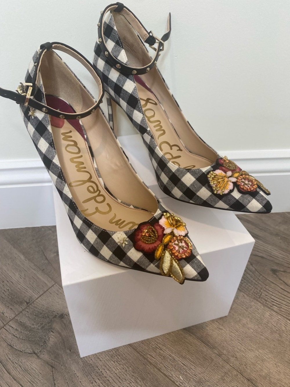 Sam Edelman Black & White Gingham Embroidered Floral Pointed-Toe Pumps